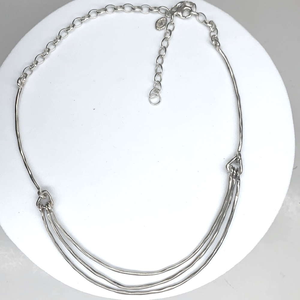 EUC Silpada ‘Triple tier Hammered Collar’ Necklace Sterling Silver N3308